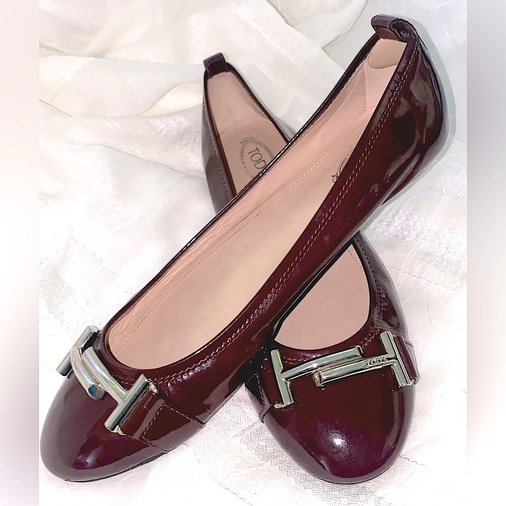 Tod’s Deep Red Patent Leather Ballet Flats